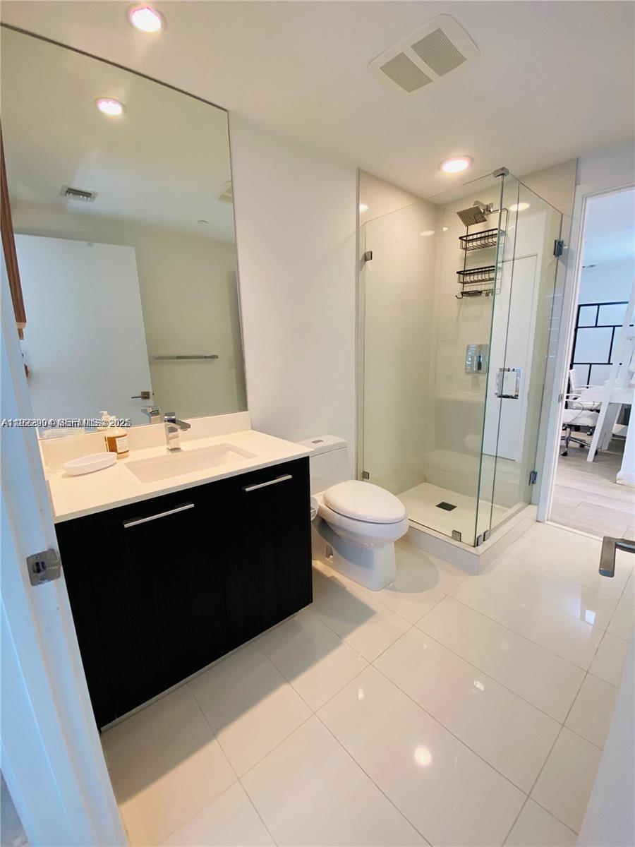 55 SW 9th St # 3001