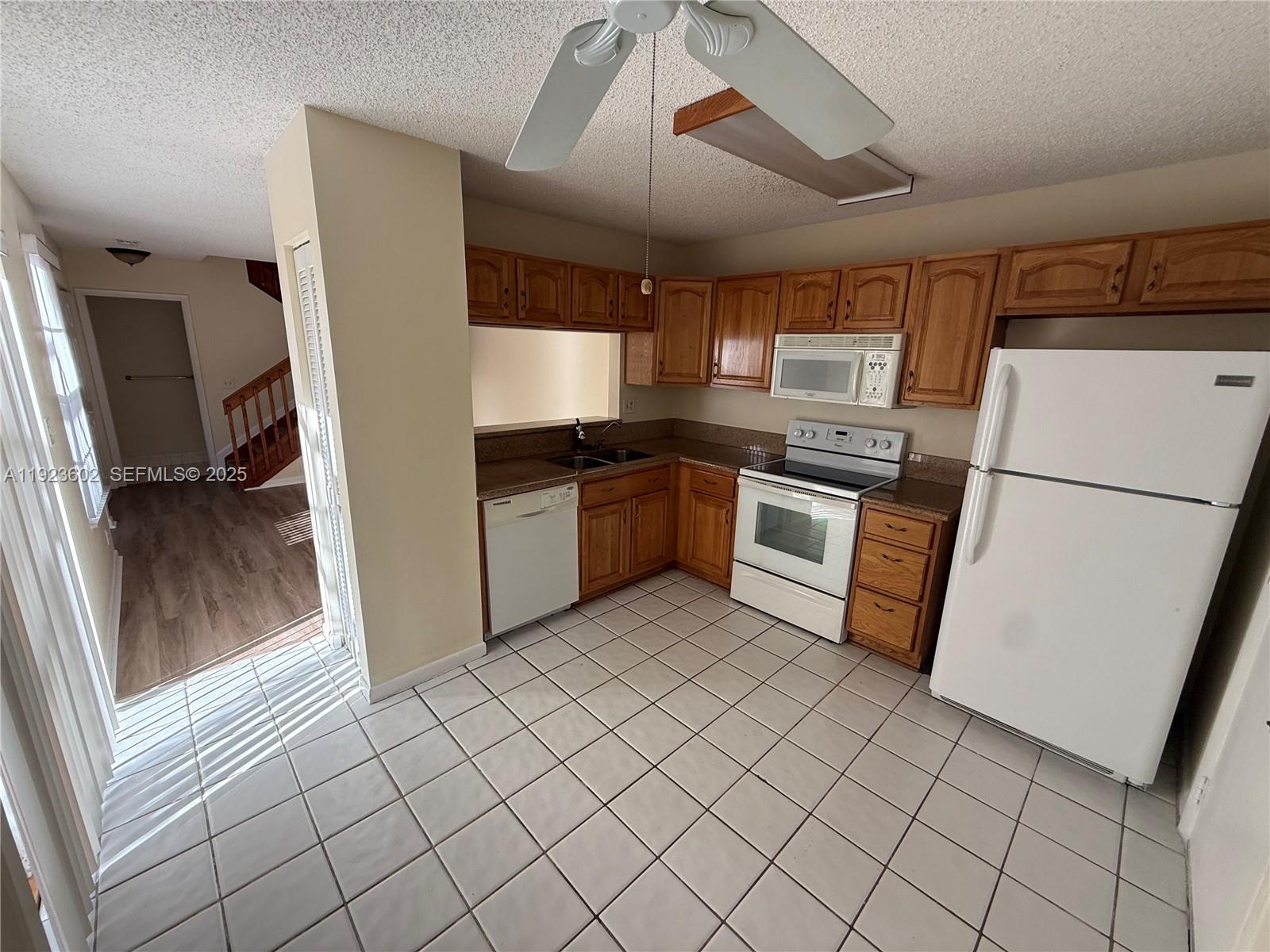 10935 Neptune Dr
