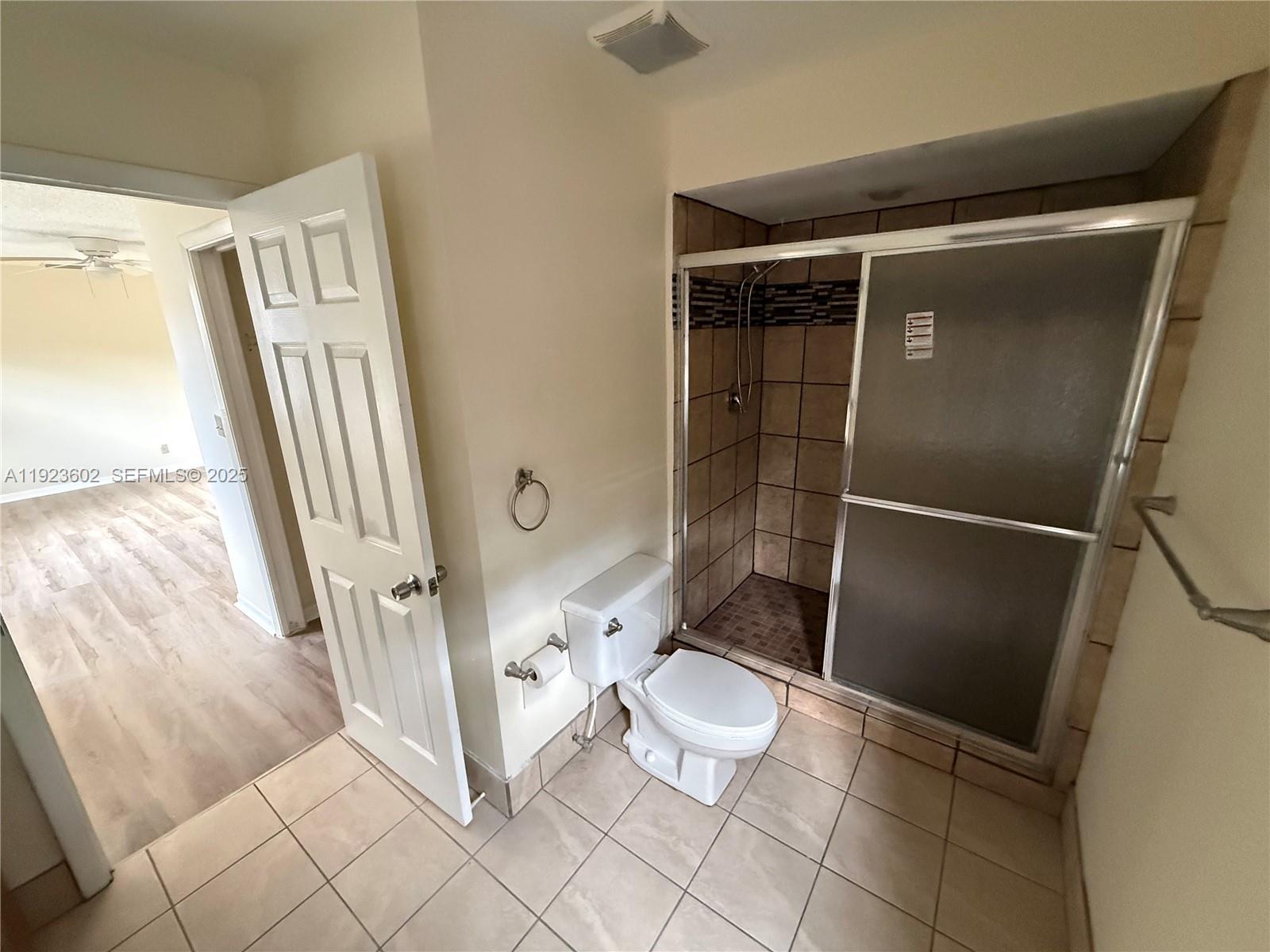 10935 Neptune Dr