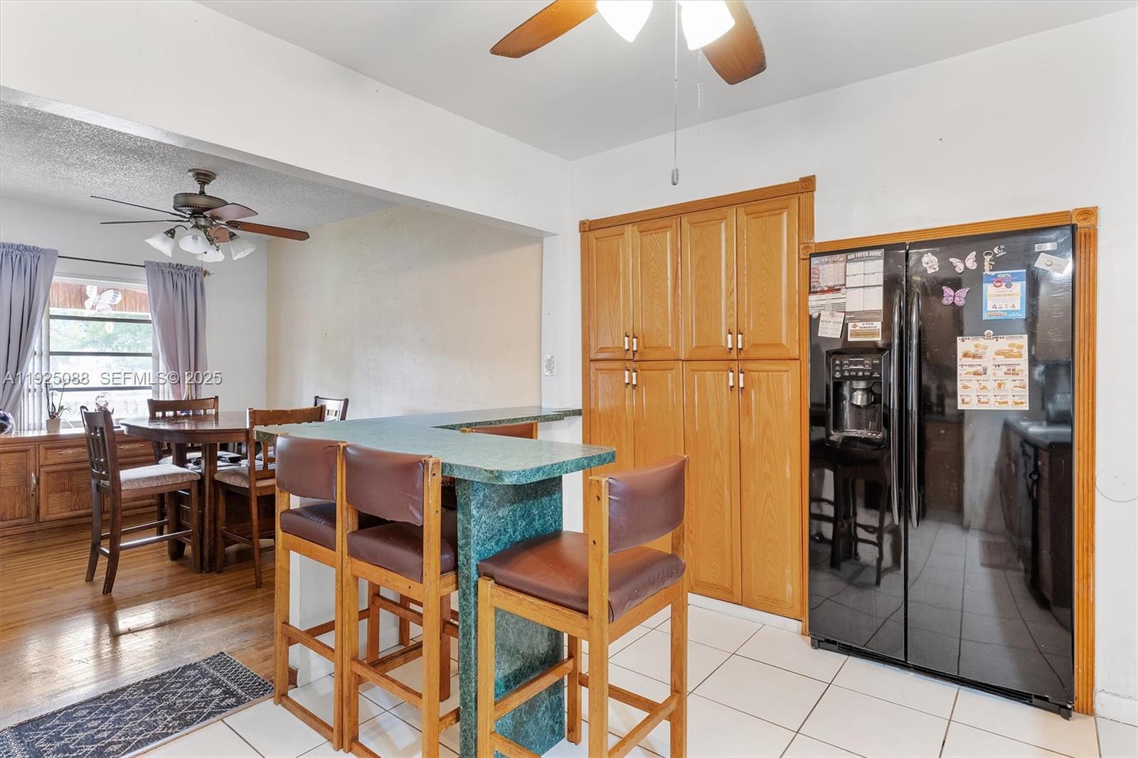 355 W 54th St