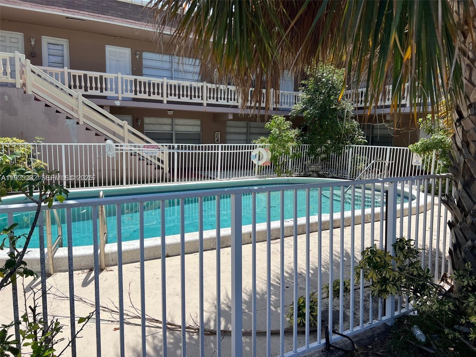 241 SE 9th Ave # 106