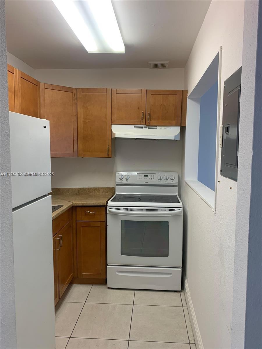 241 SE 9th Ave # 106