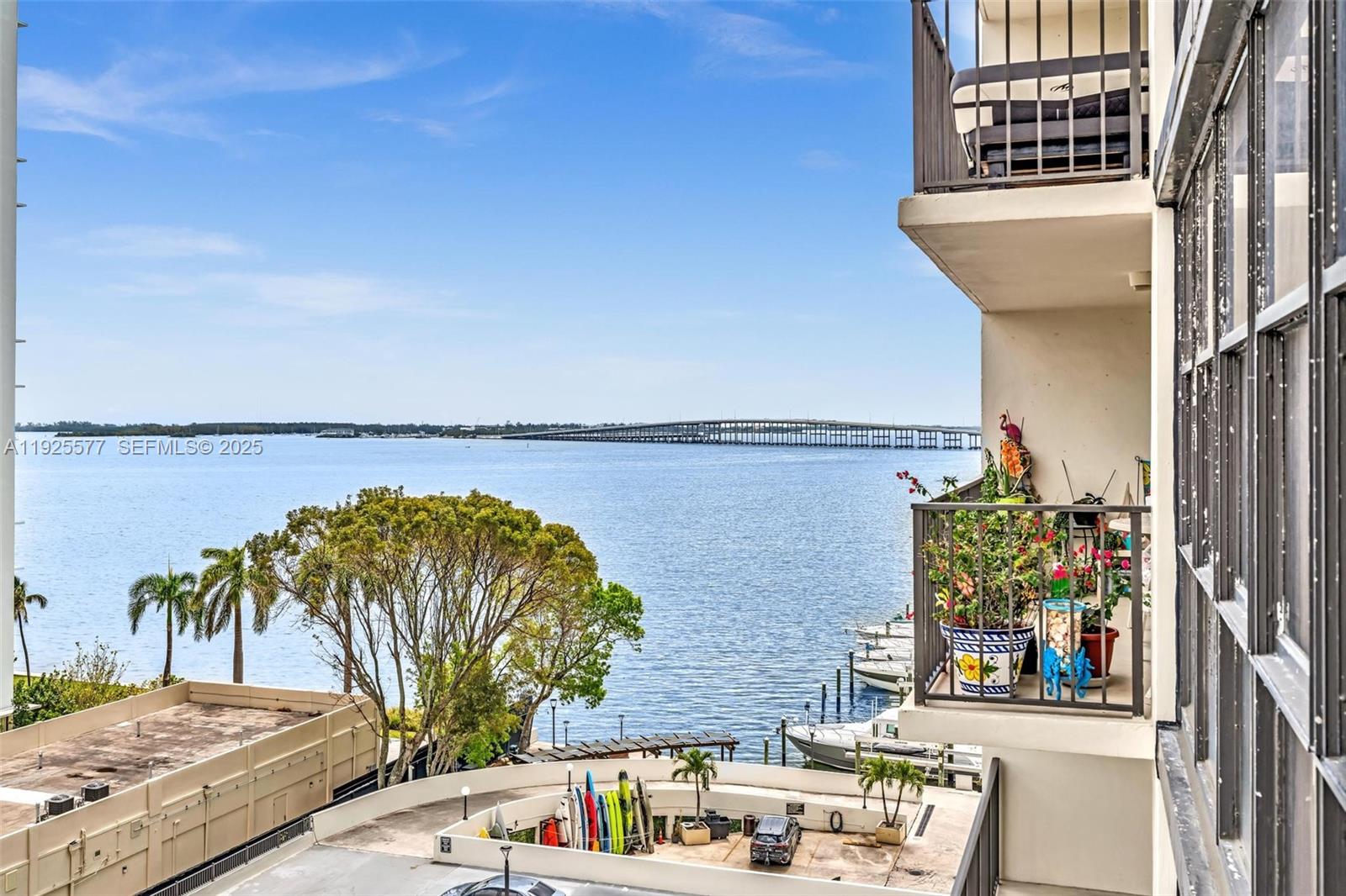 1865 Brickell Ave # A703