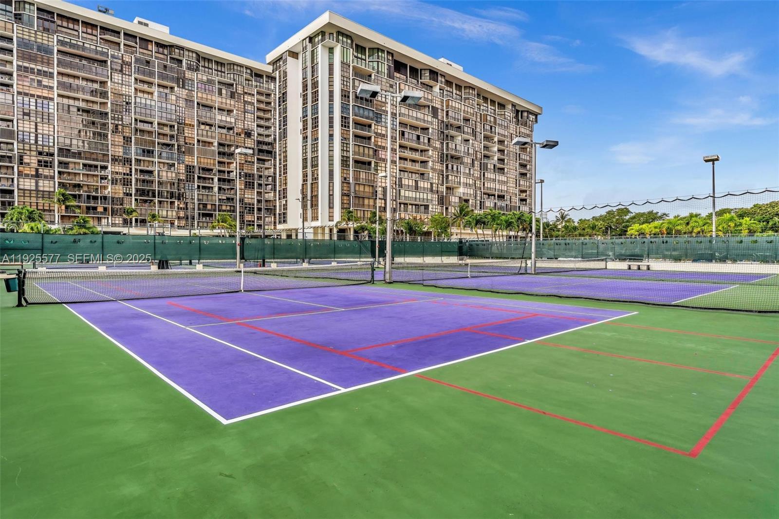 1865 Brickell Ave # A703