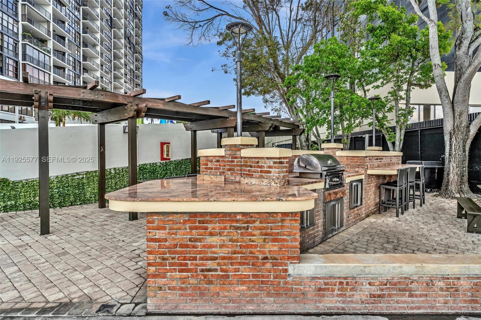 1865 Brickell Ave # A703