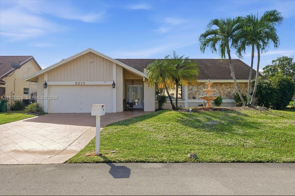 8213 Cassia Ter