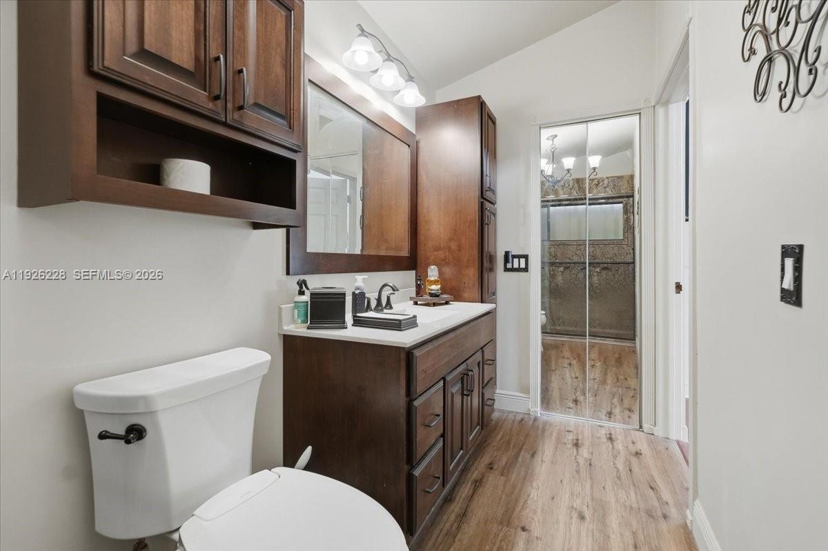 8213 Cassia Ter