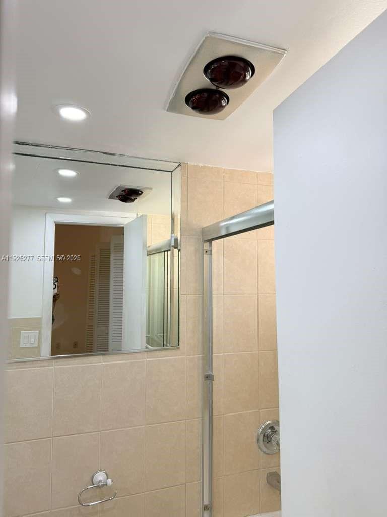 1990 Brickell Ave # O