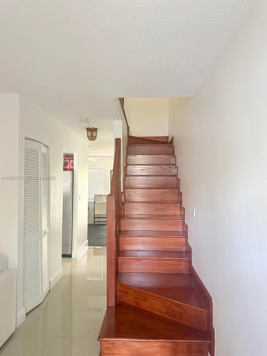 1990 Brickell Ave # O