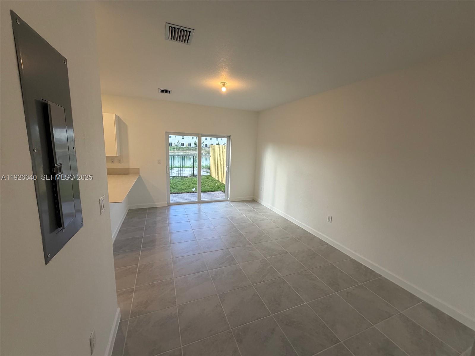 2728 SE 26 AVE # 2728
