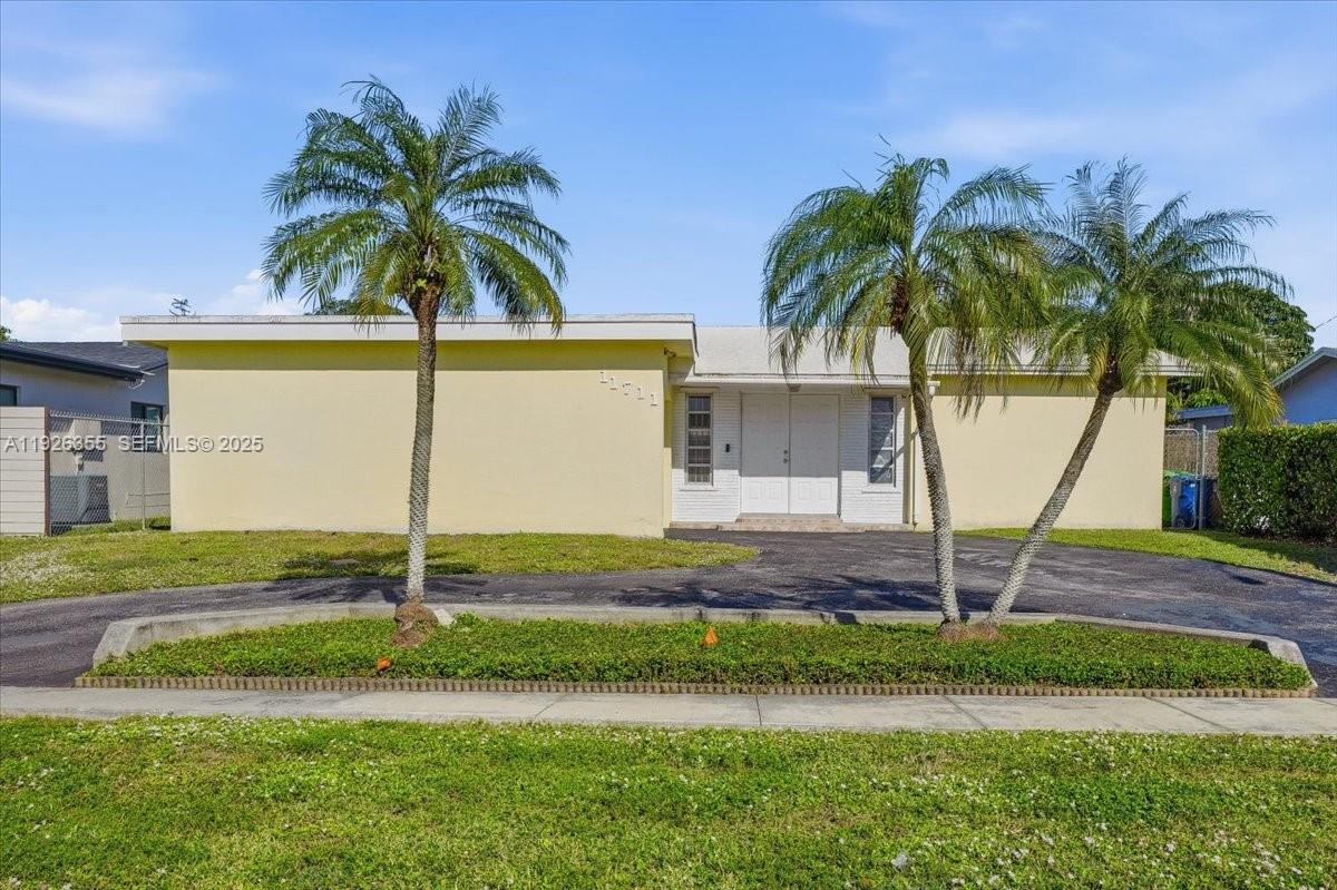 11711 NW 29th St