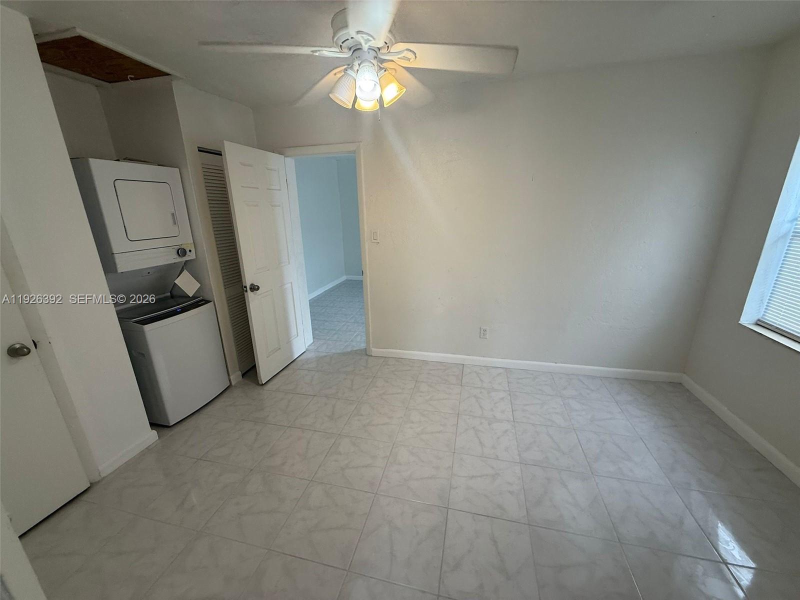 815 Foster Rd # 1
