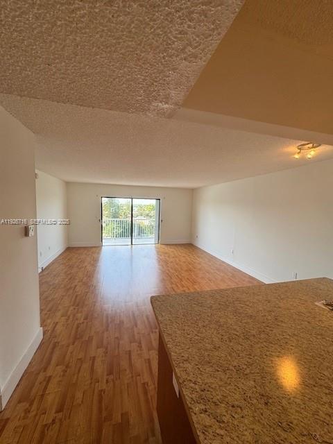 130 S Shore Dr # 6D