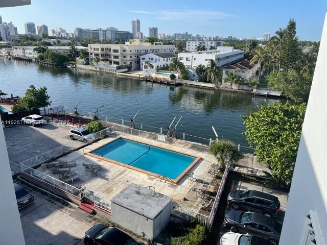 130 S Shore Dr # 6D