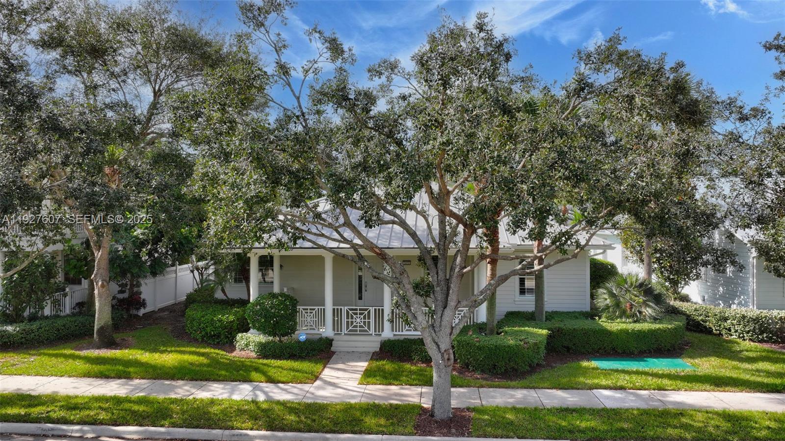 3450 W Mallory Blvd