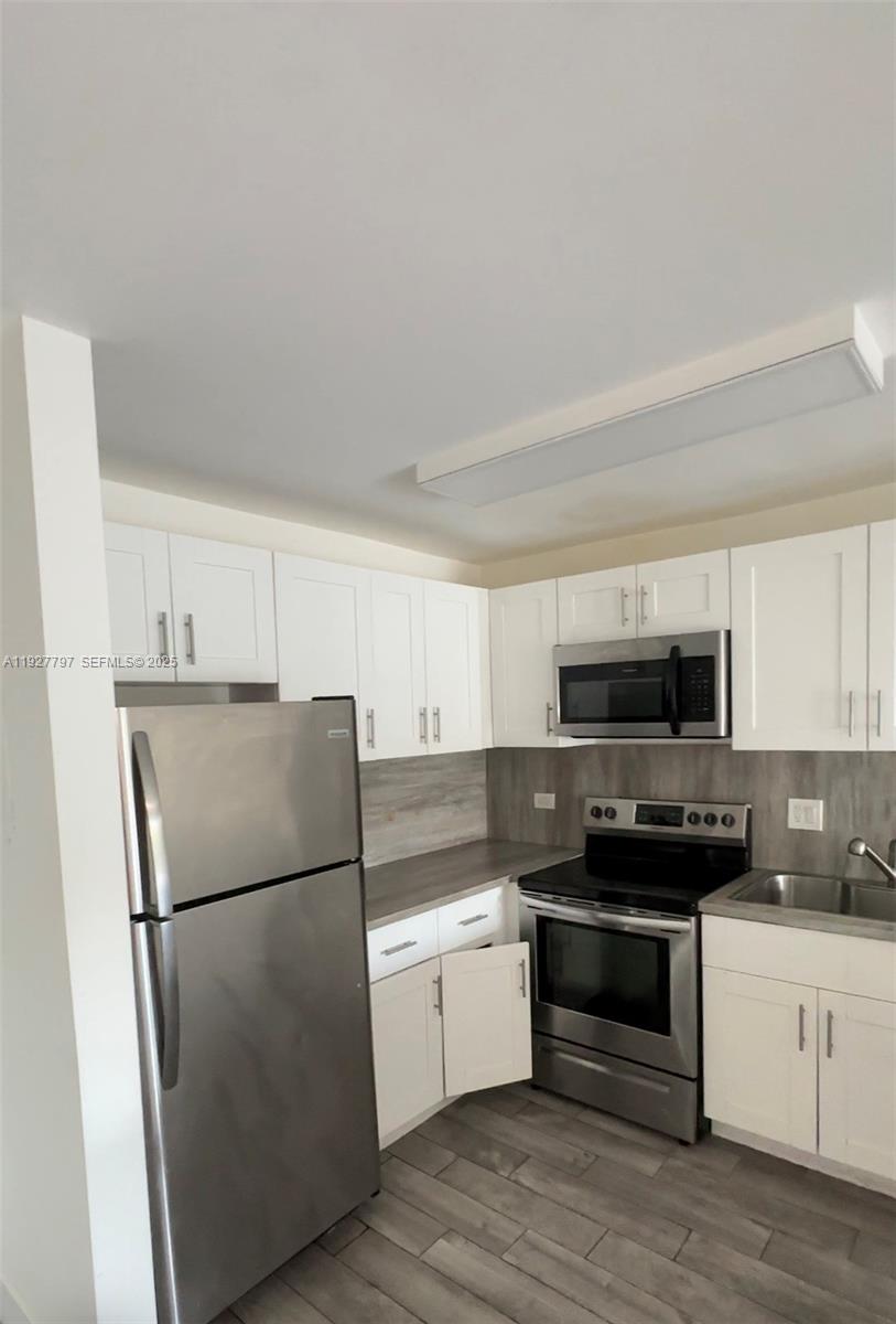 1595 NE 135th St # 427