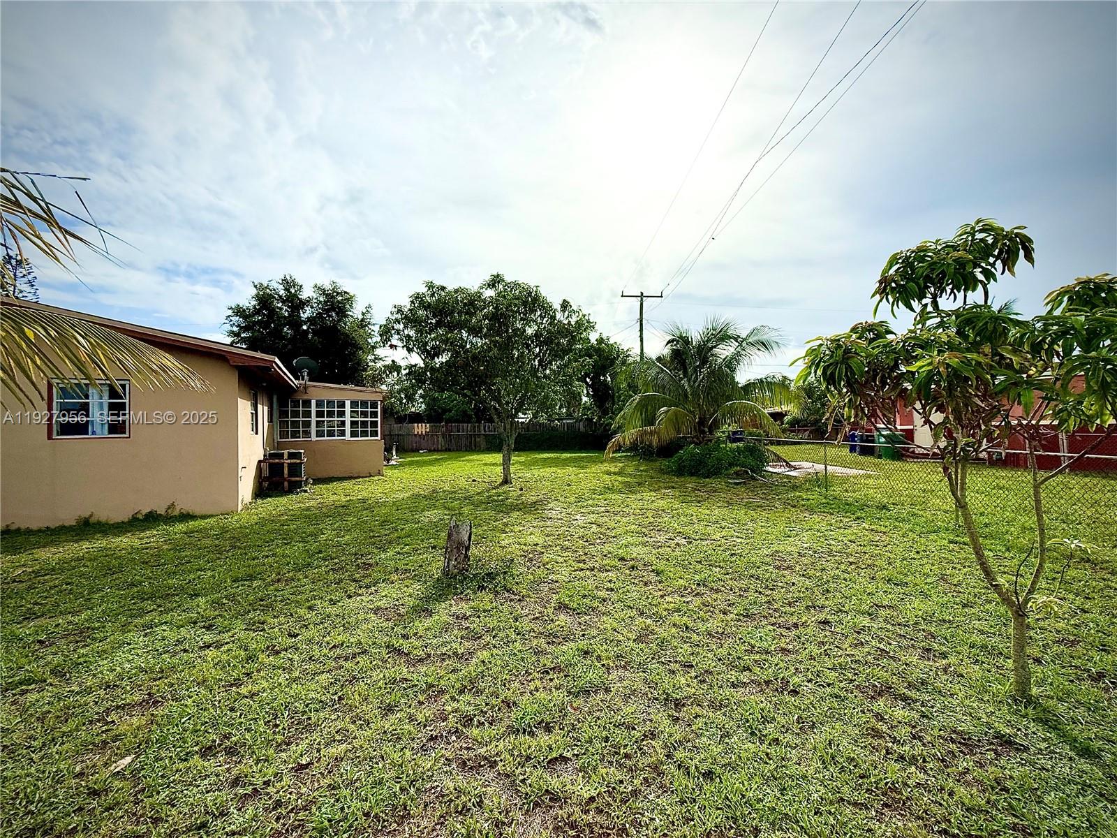 701 NW 176th Ter
