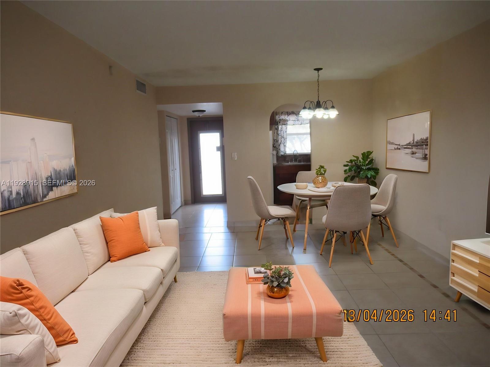 8285 Sunrise Lakes Blvd Unit: 208