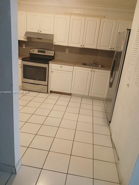 5100 SW 41st St # 208
