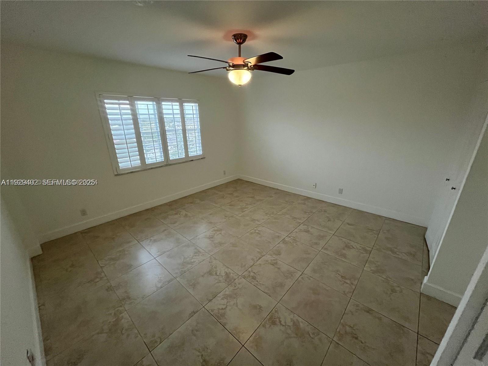 3575 Broken Woods Dr # 1002