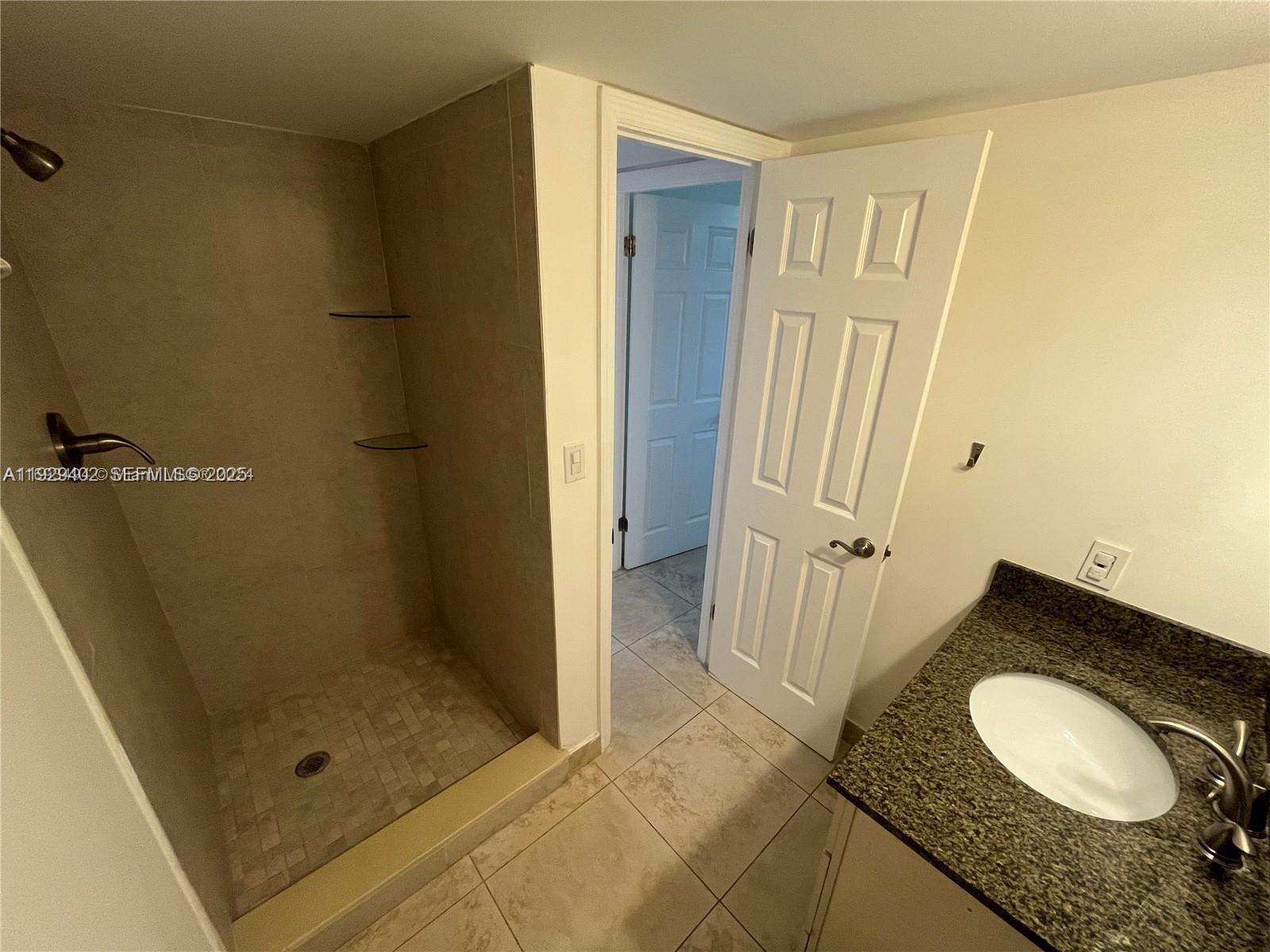 3575 Broken Woods Dr # 1002