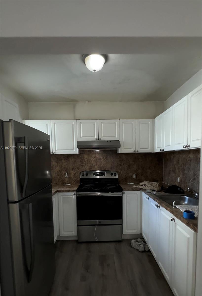 1895 Venice Park Dr # A18
