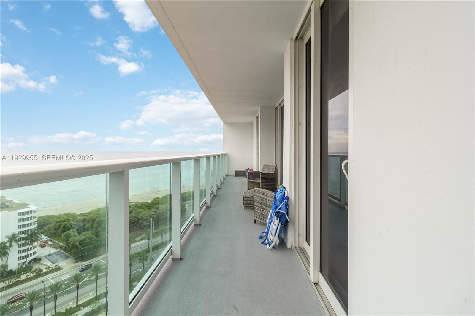 100 Bayview Dr # 2014