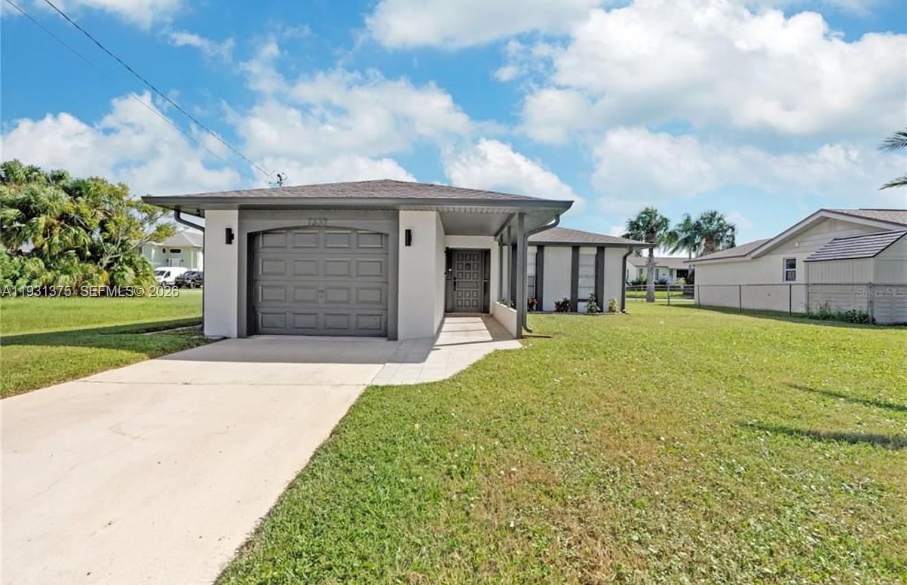 7332 Mako Dr