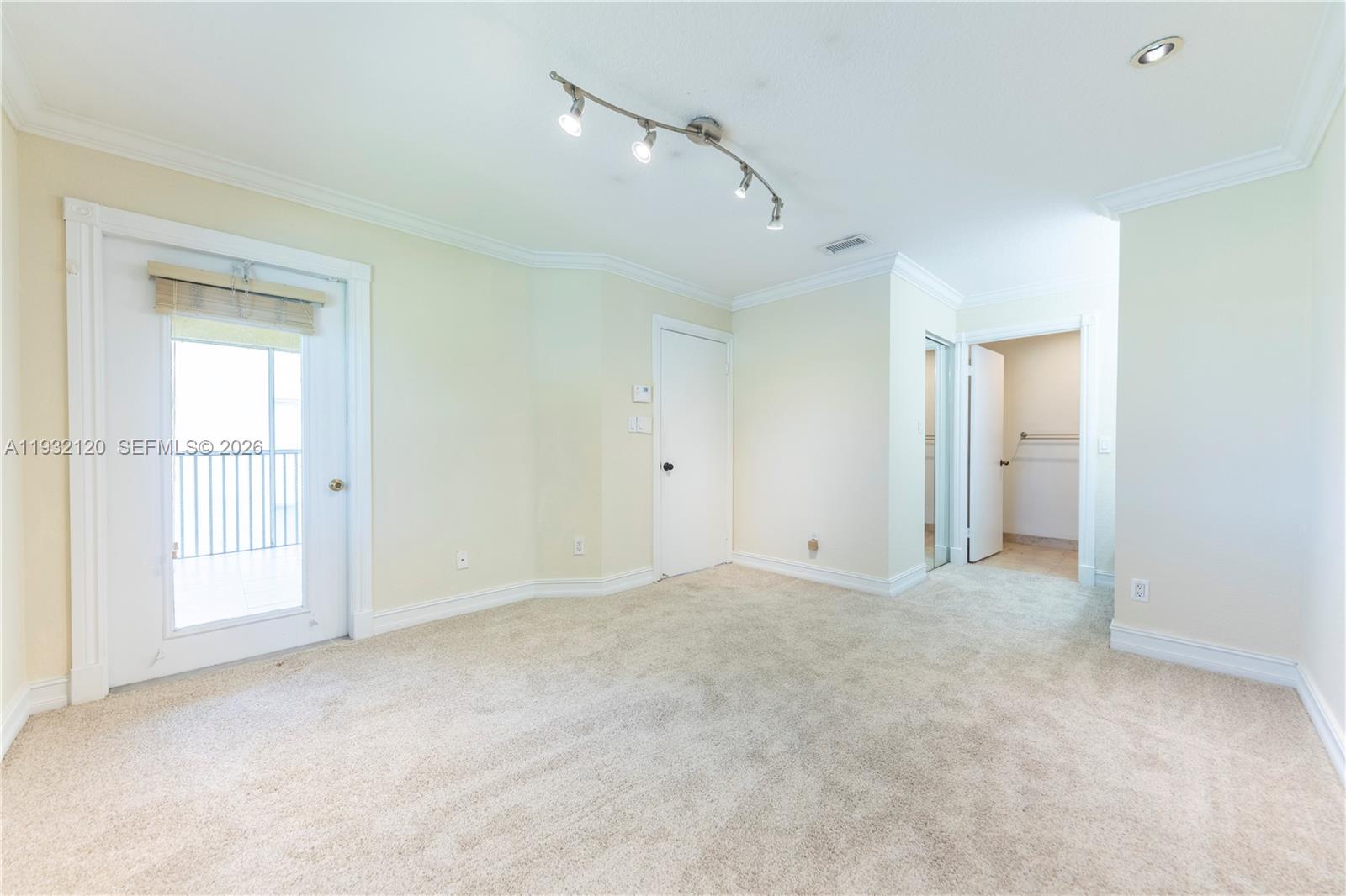 1155 Coral Club Dr # 1155