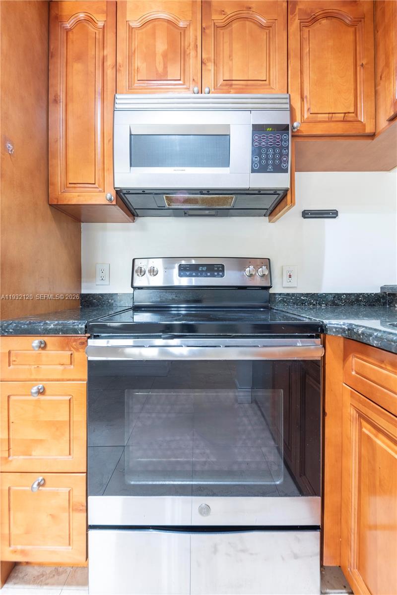 1155 Coral Club Dr # 1155