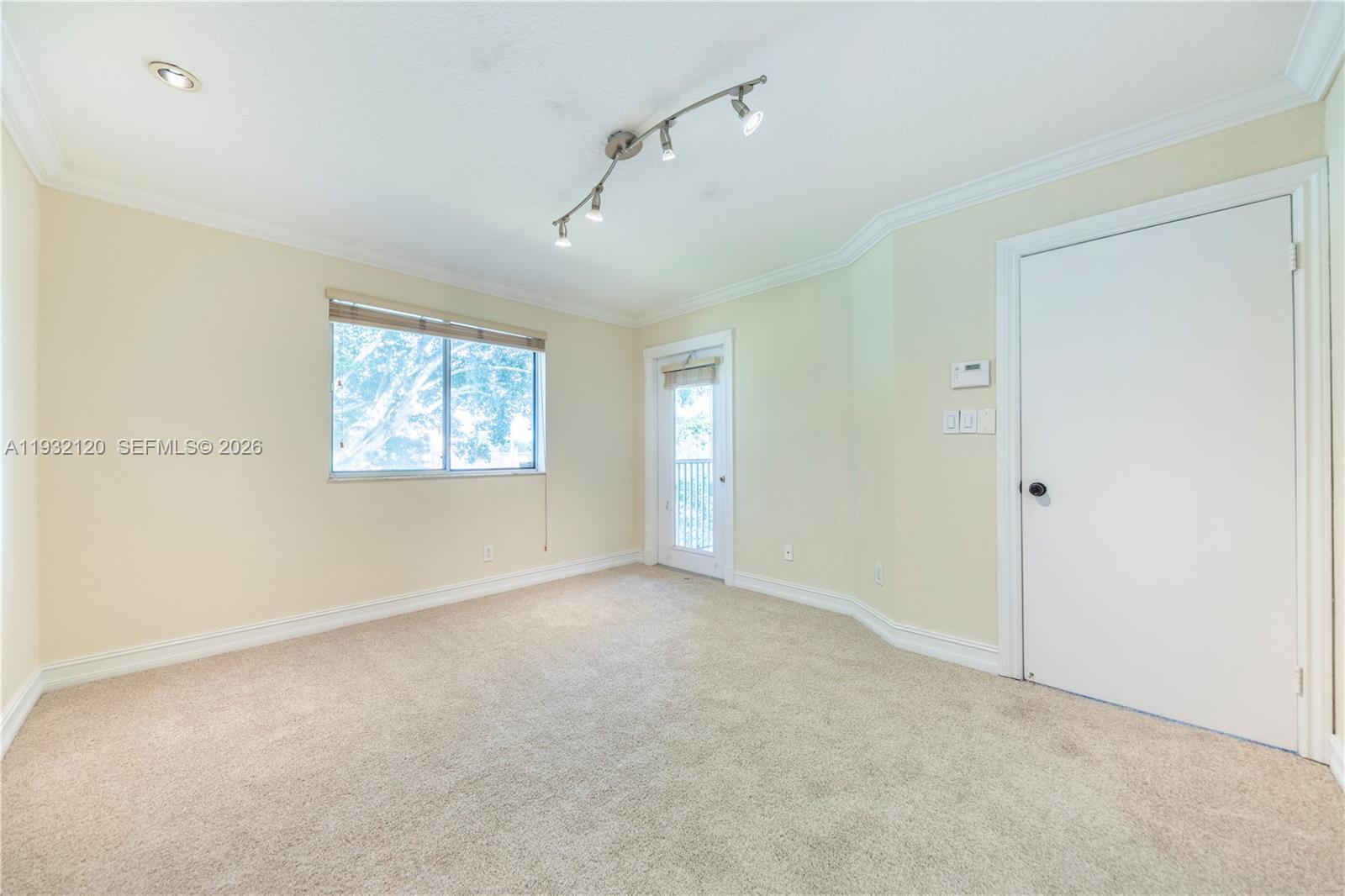 1155 Coral Club Dr # 1155