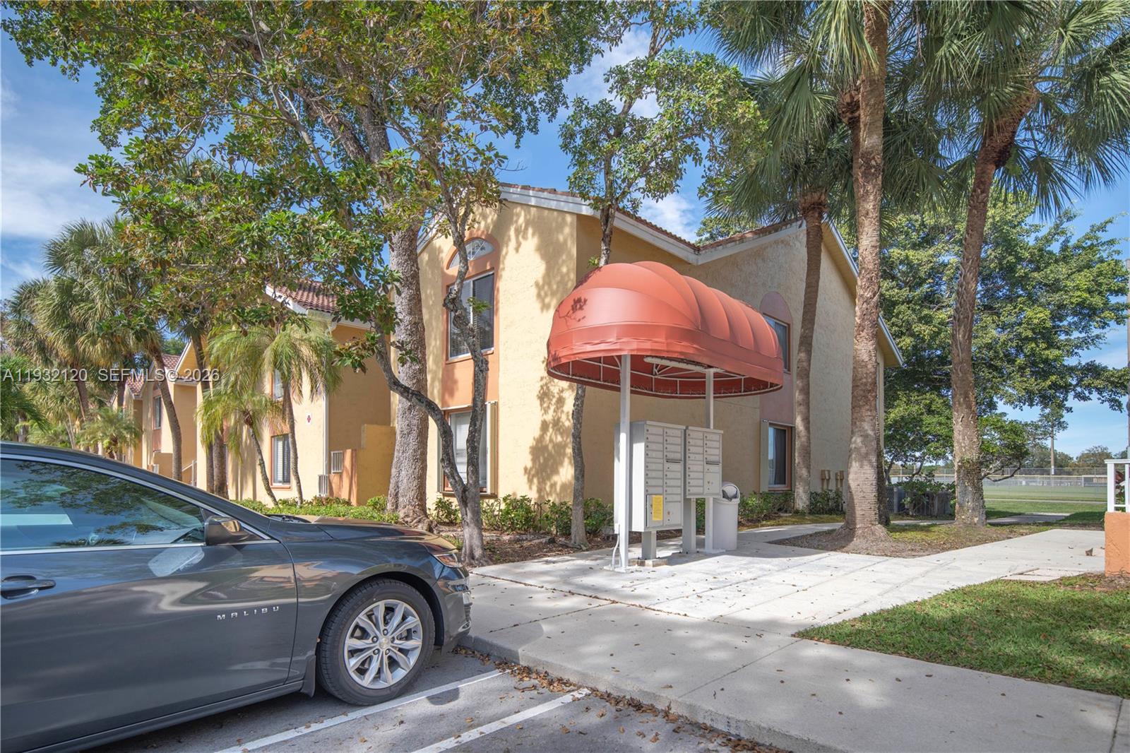 1155 Coral Club Dr # 1155