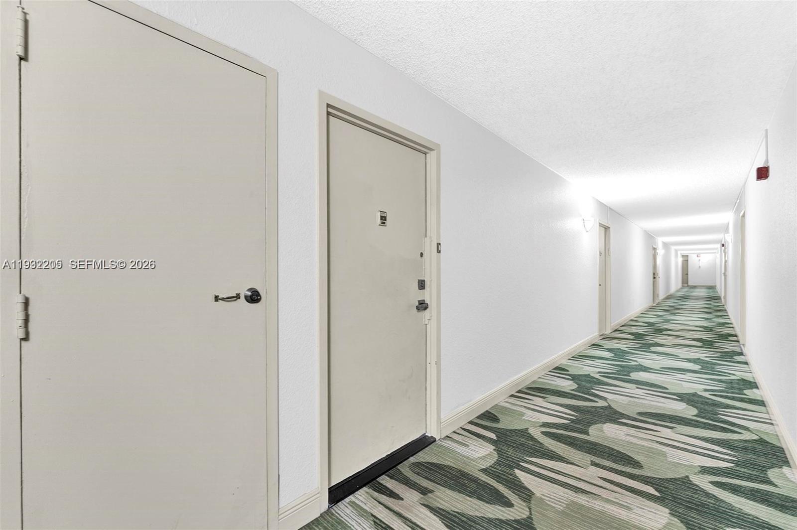 1000 Parkview Dr # 301