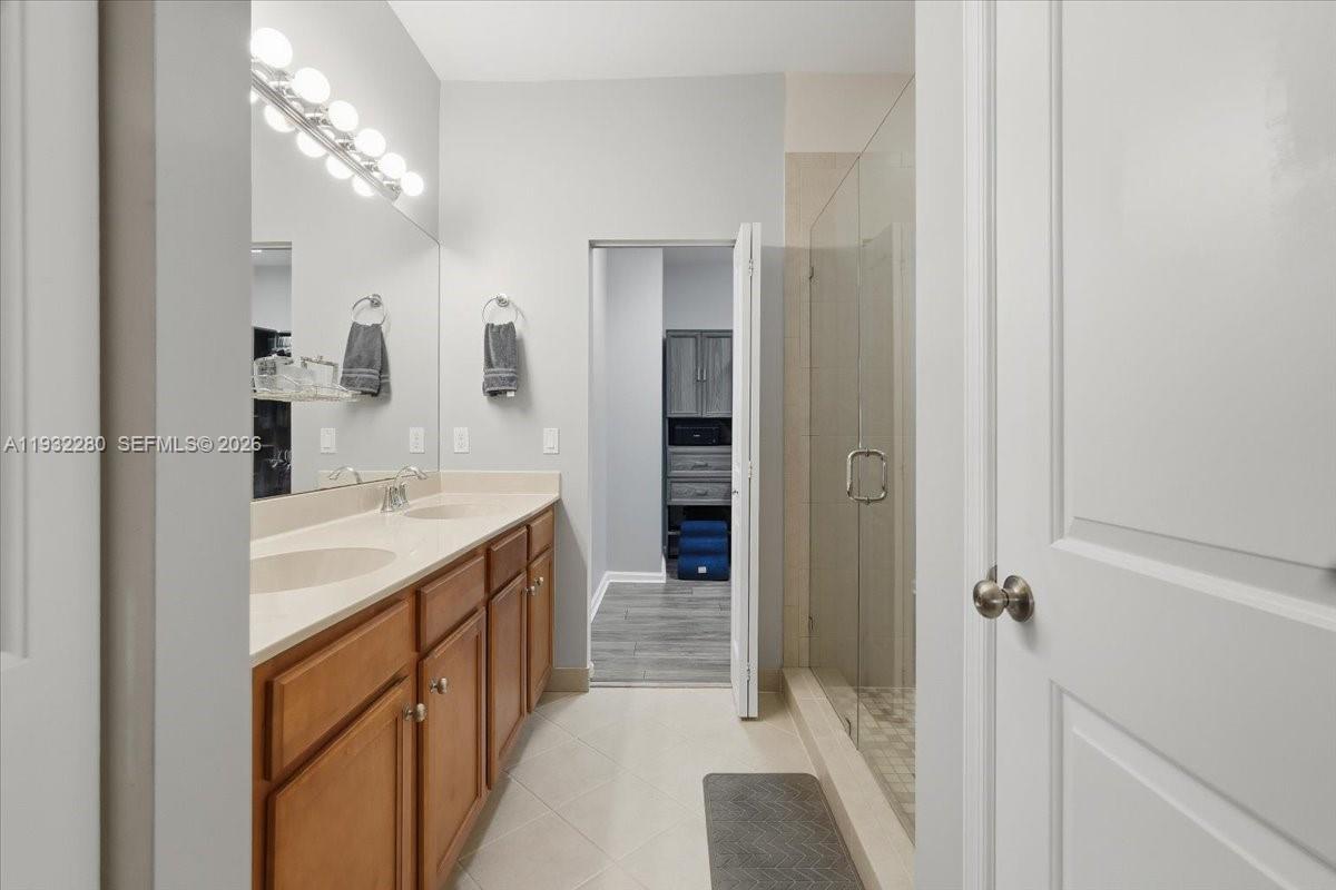 4126 Cascada Cir