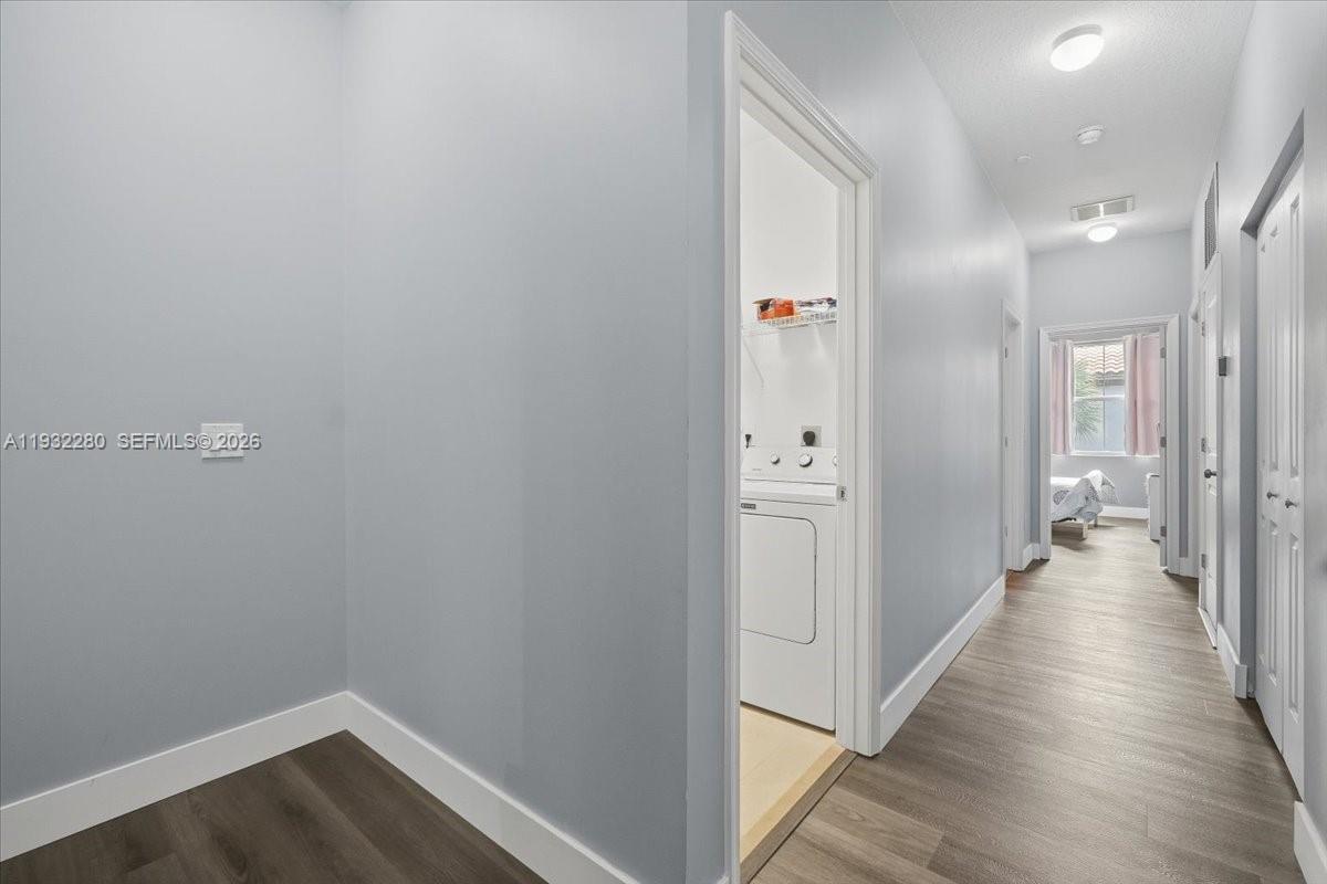 4126 Cascada Cir