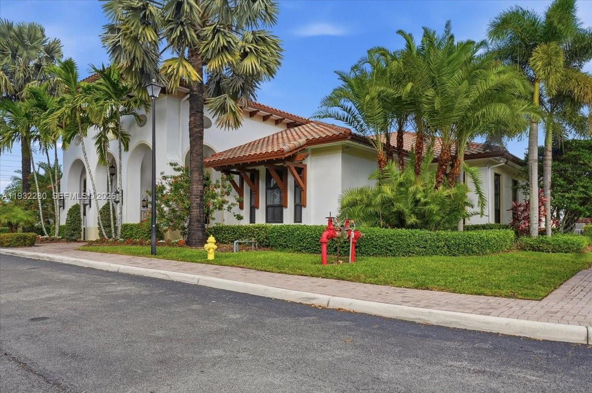 4126 Cascada Cir