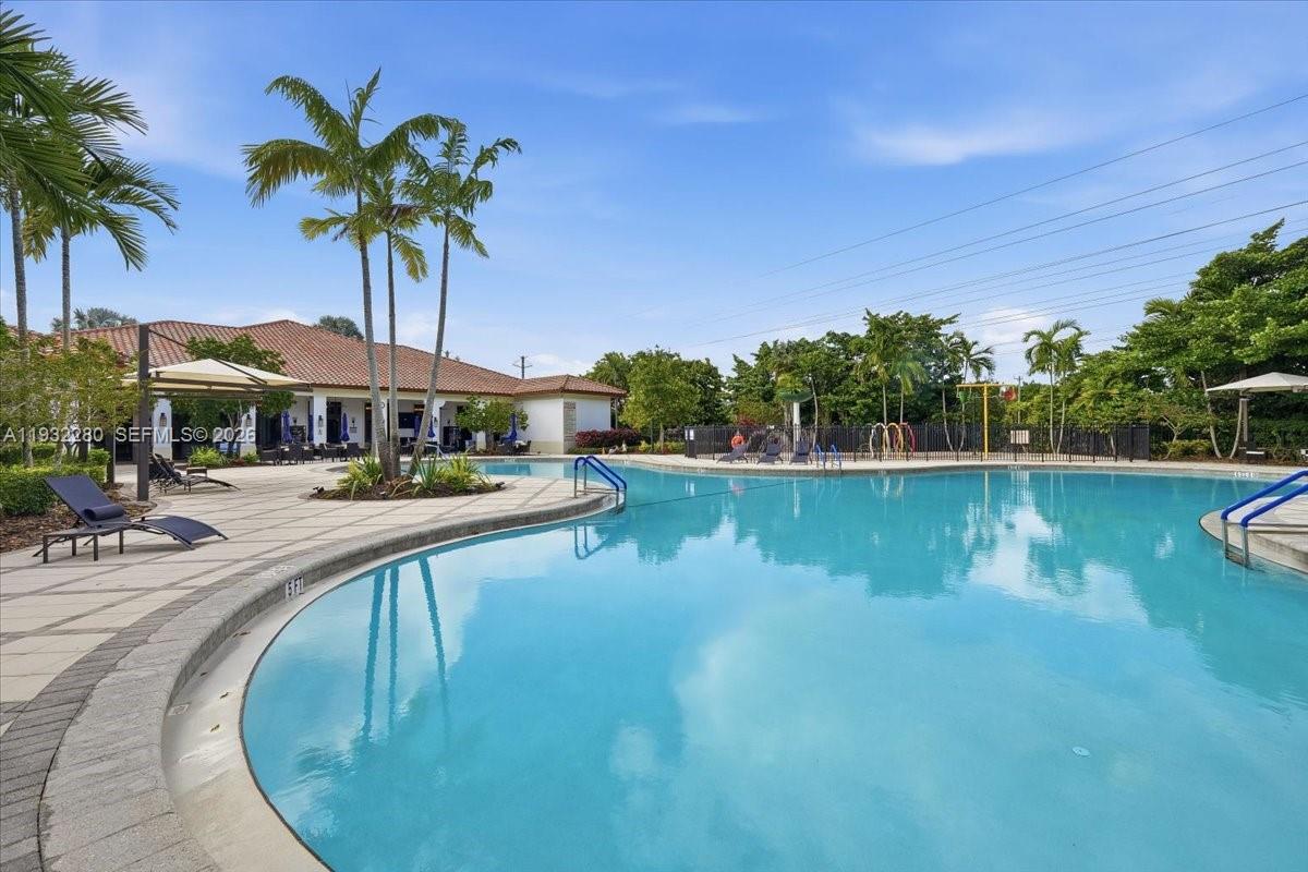 4126 Cascada Cir