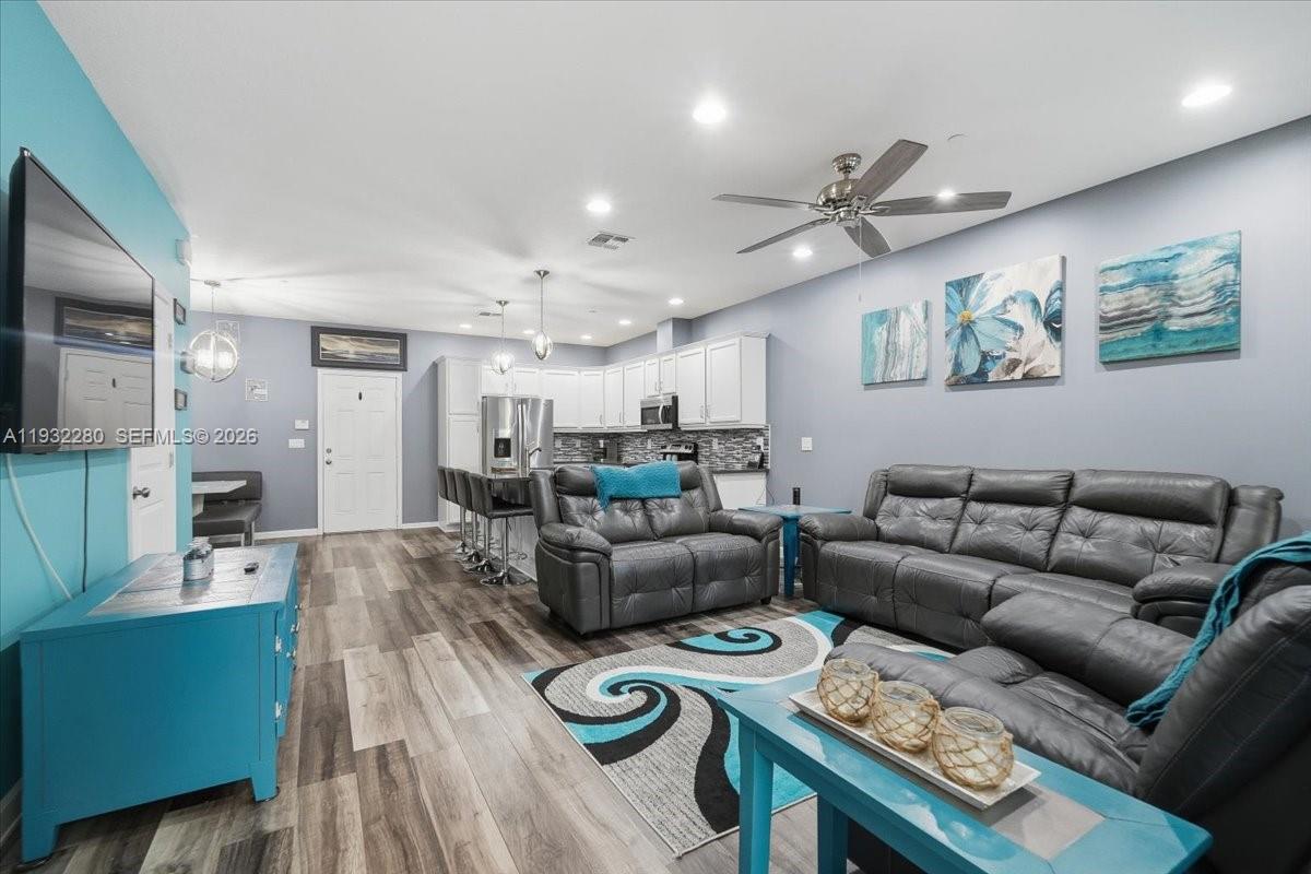 4126 Cascada Cir