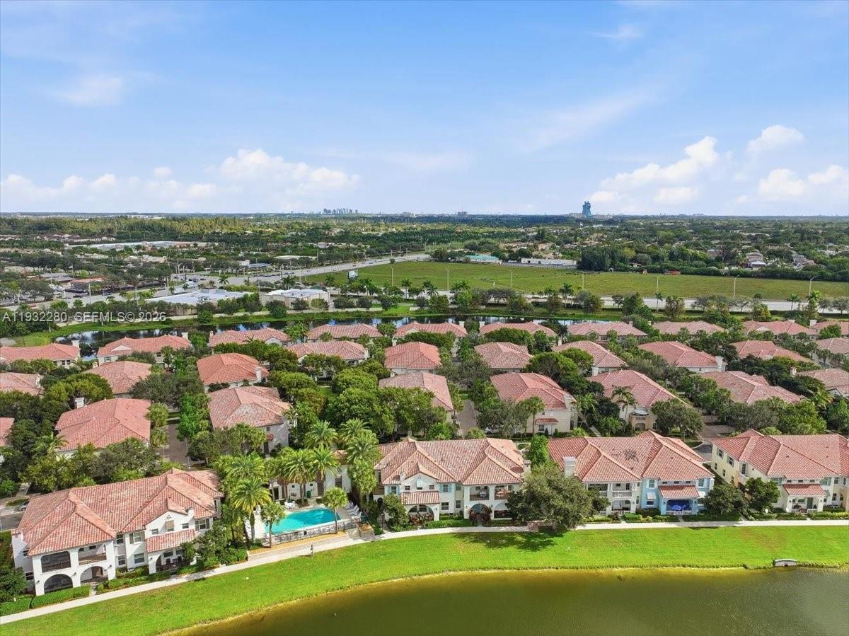 4126 Cascada Cir