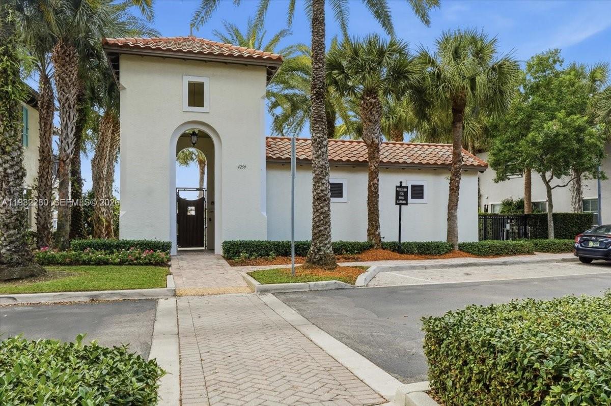 4126 Cascada Cir