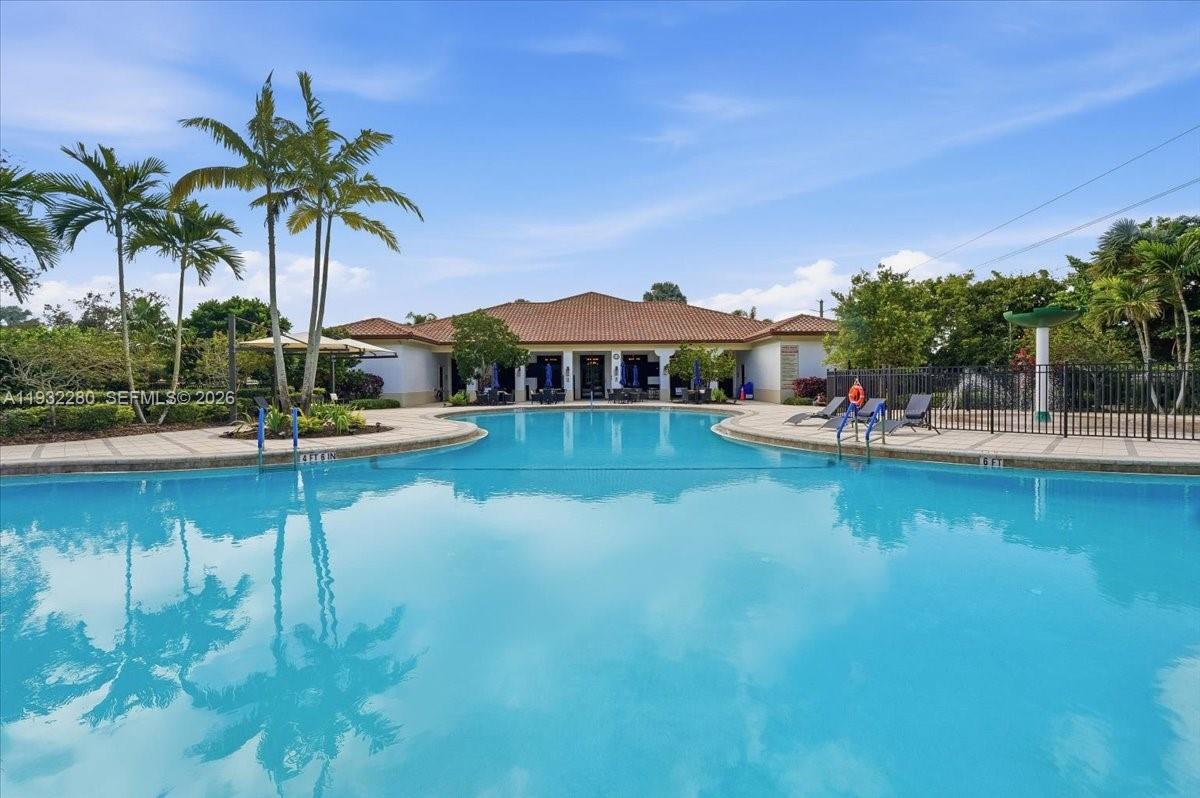 4126 Cascada Cir