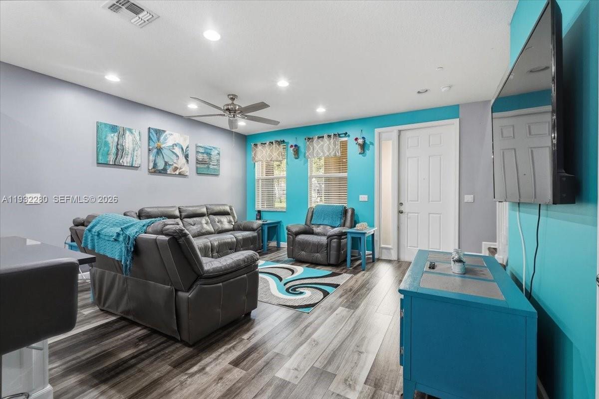 4126 Cascada Cir
