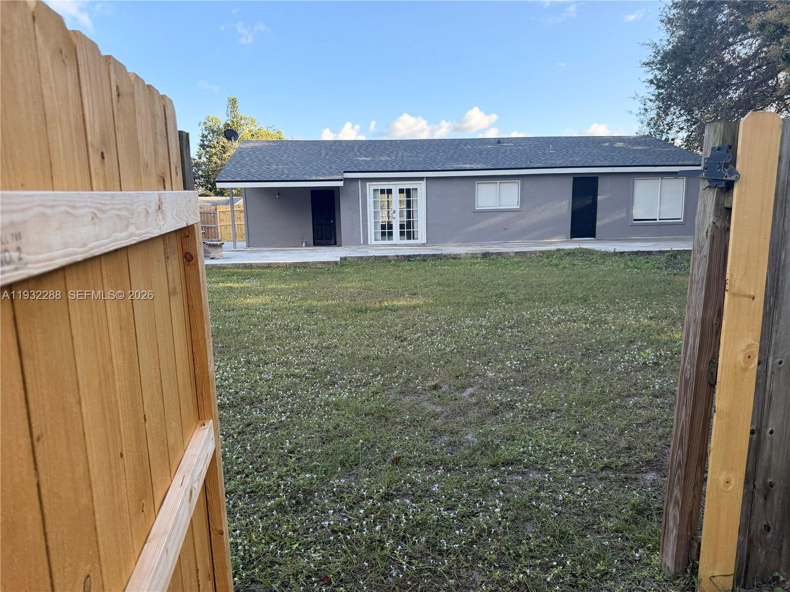 1822 SE Oxmoor Ct, Port St. Lucie