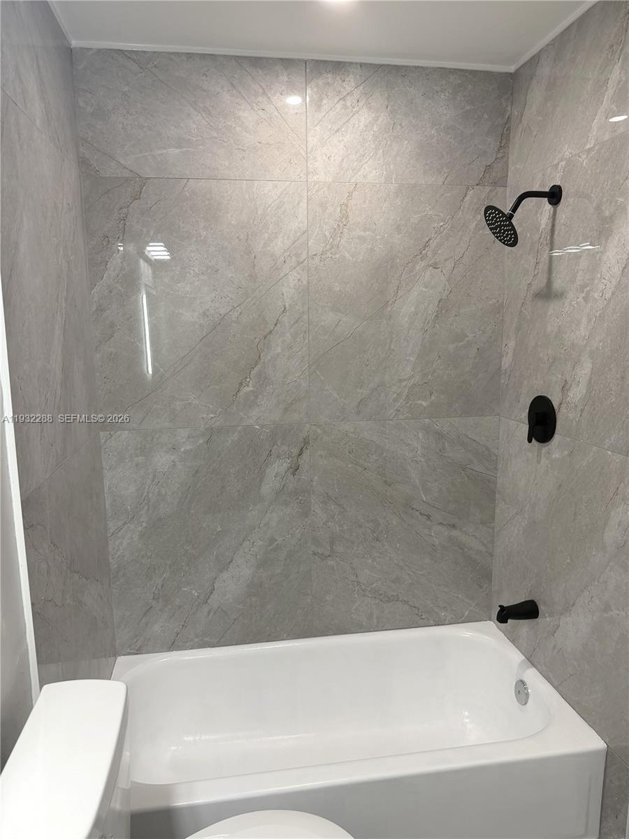 1822 SE Oxmoor Ct, Port St. Lucie