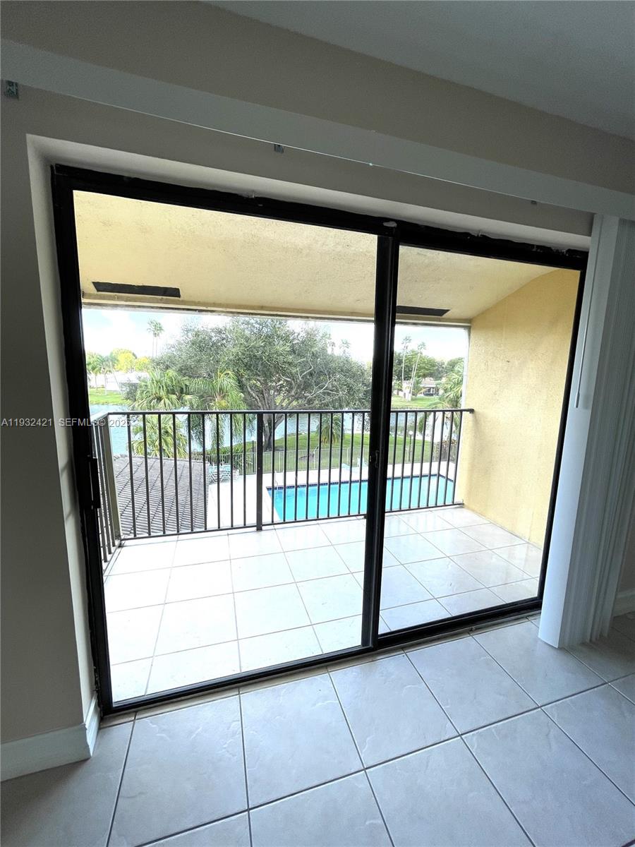 11453 NW 39th Ct # 2 Unit: 310-2