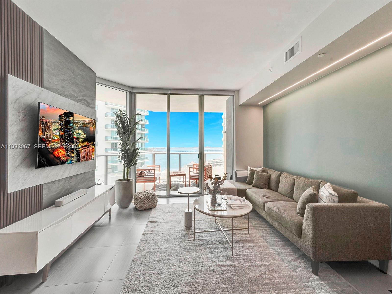 1300 Brickell Bay Dr # 2109