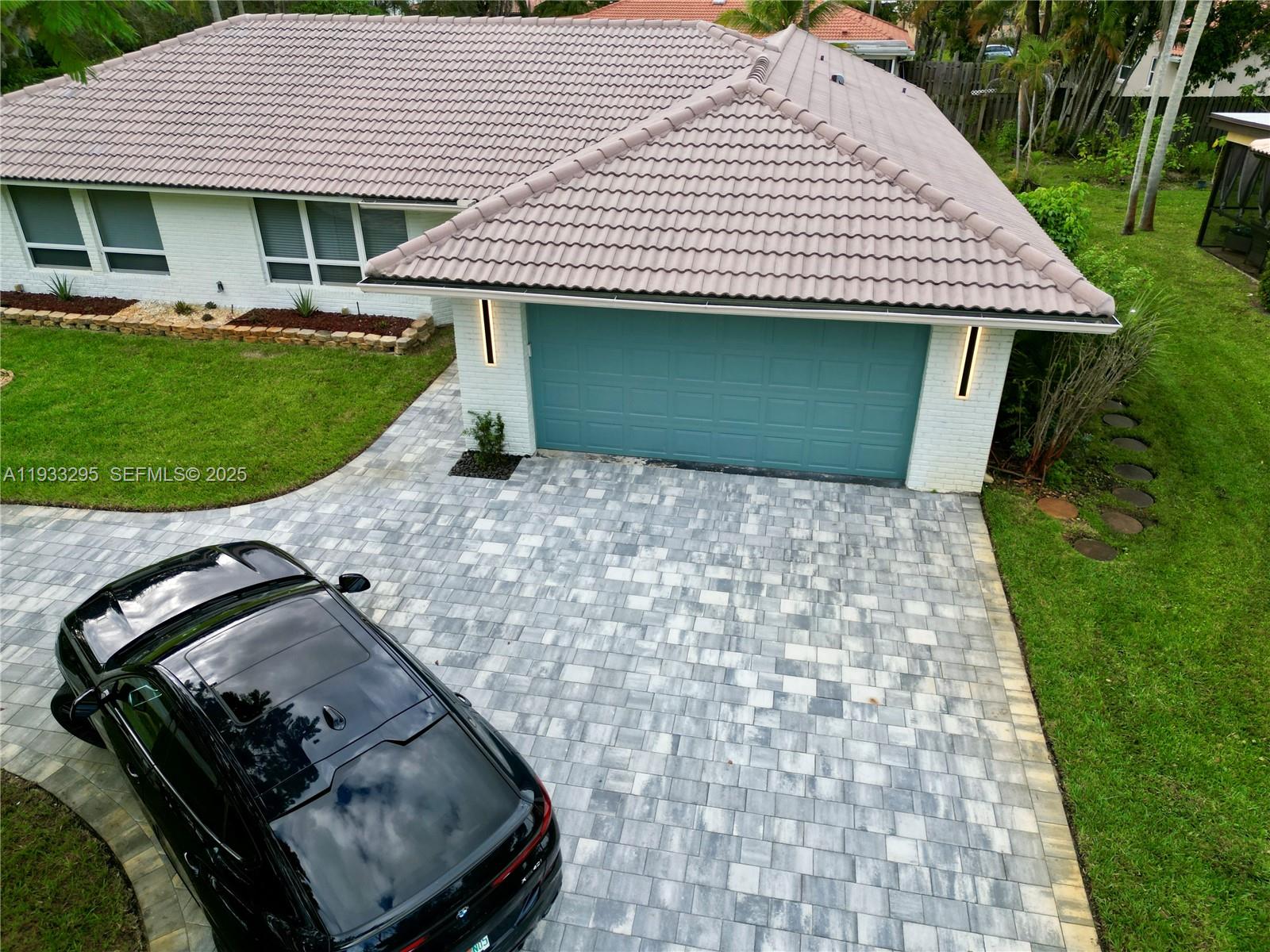 1218 NW 111th Ave