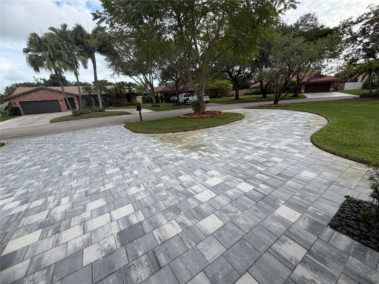 1218 NW 111th Ave