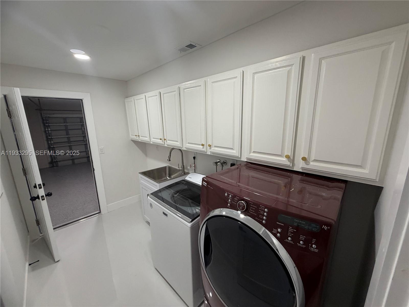 1218 NW 111th Ave