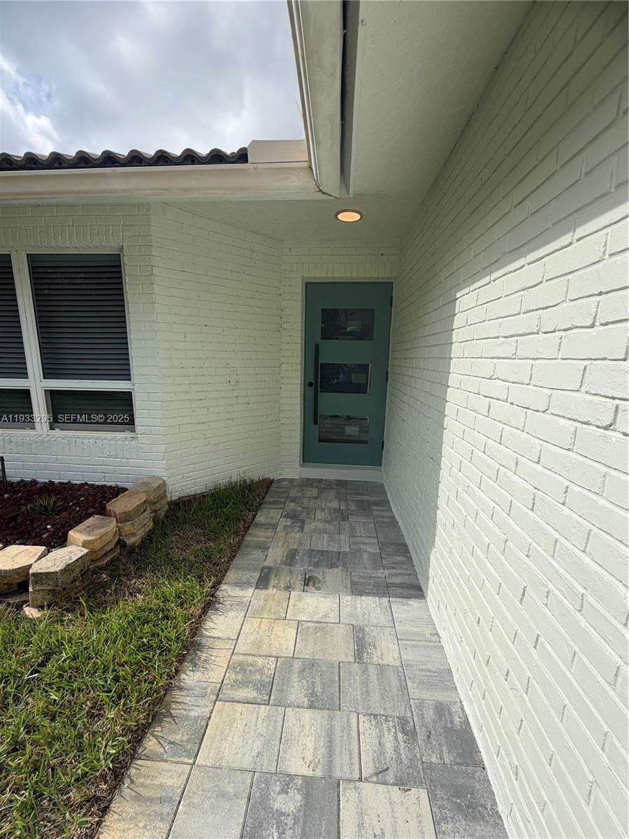1218 NW 111th Ave